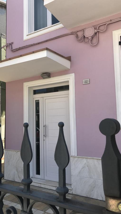 B&B Civico22 Чивитанова-Марке Экстерьер фото